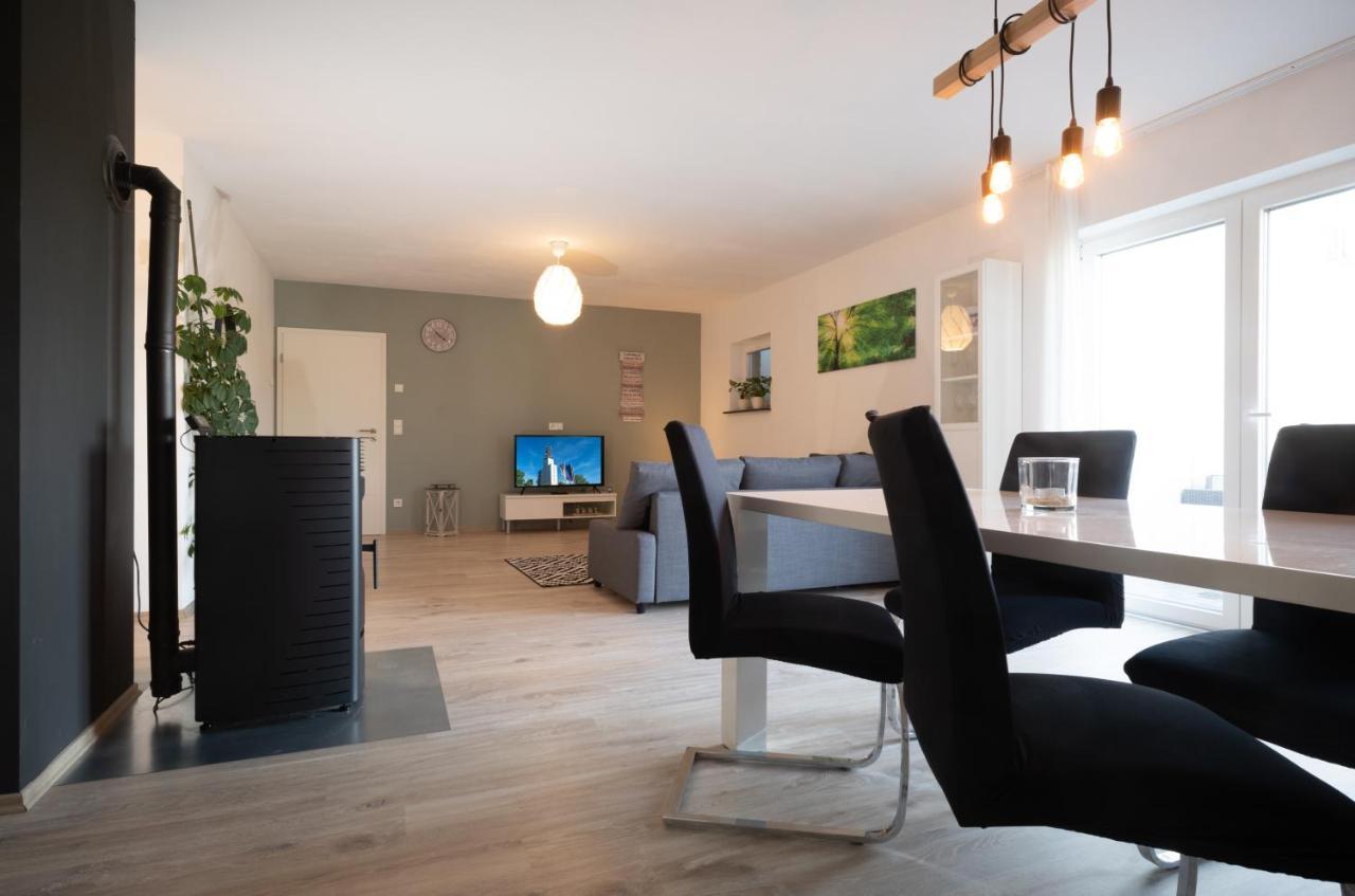 Ferienwohnung Auf Villa Hendschhof Санкт-Вендель Экстерьер фото